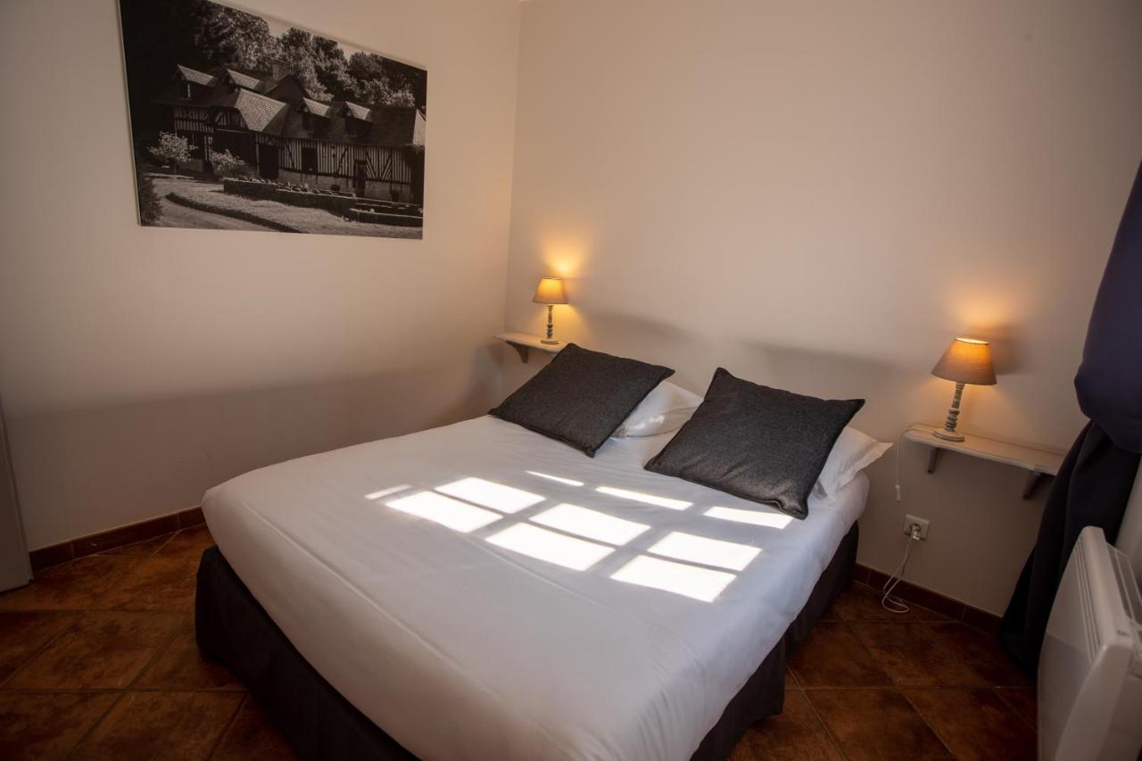 - Domaine De Geffosse Holiday home *